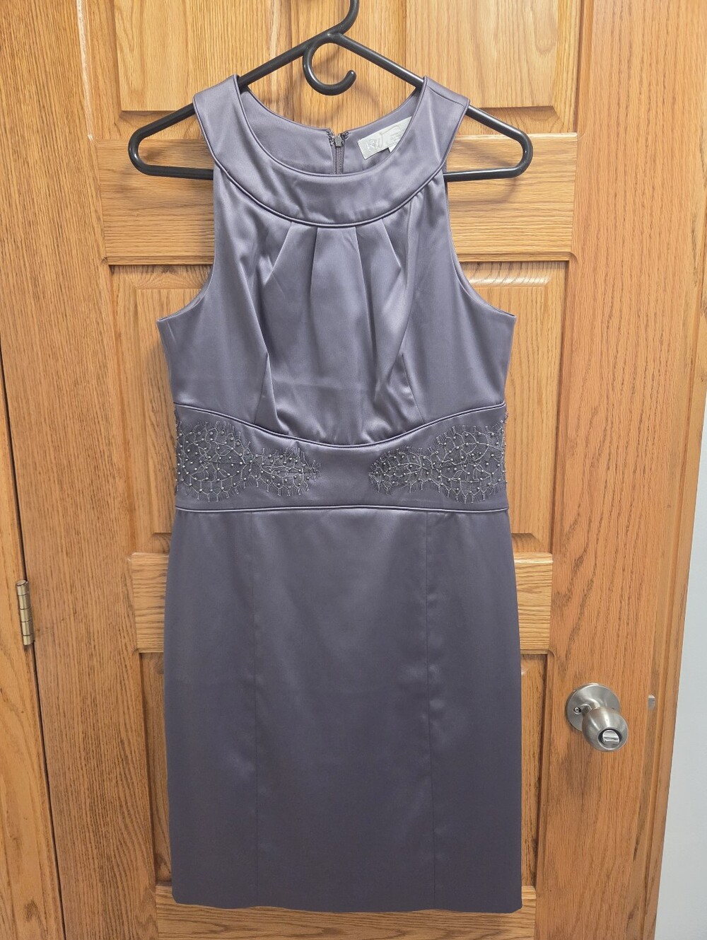 R.W&CO. Special Occasions Sleeveless Gray Cocktail Dress with  Embellished Waist